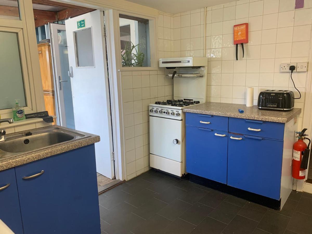 Hikers & Bikers Refuge Bed and Breakfast Ipswich Exteriör bild