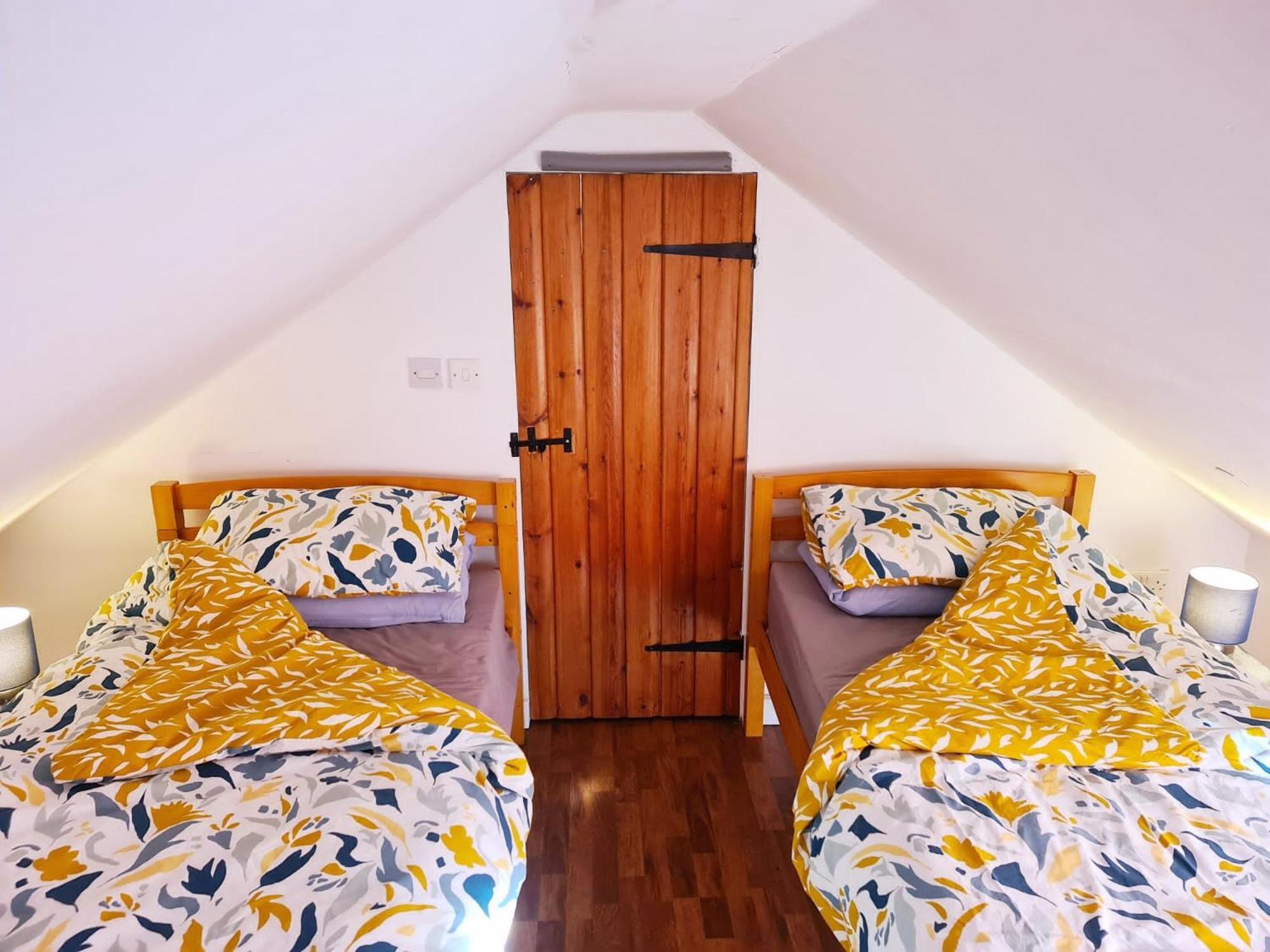 Hikers & Bikers Refuge Bed and Breakfast Ipswich Exteriör bild